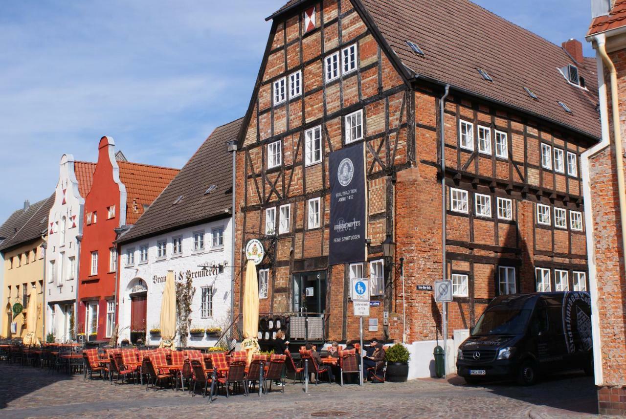 Stadtvilla Bruegemann Mit Terrasse & Parkplatz - Abc136 By Abcวิสมาร์ ภายนอก รูปภาพ